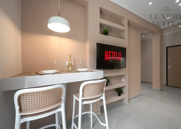Aelia Jacuzzi Suite, The Luxury Appartement *