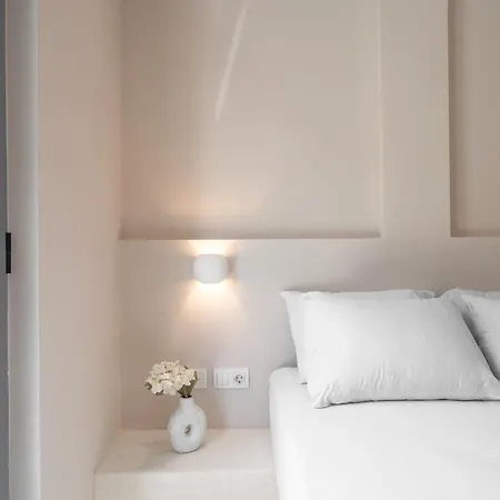 公寓 Aelia Jacuzzi Suite, The Luxury
