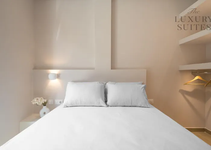 Aelia Jacuzzi Suite, The Luxury Apartmán